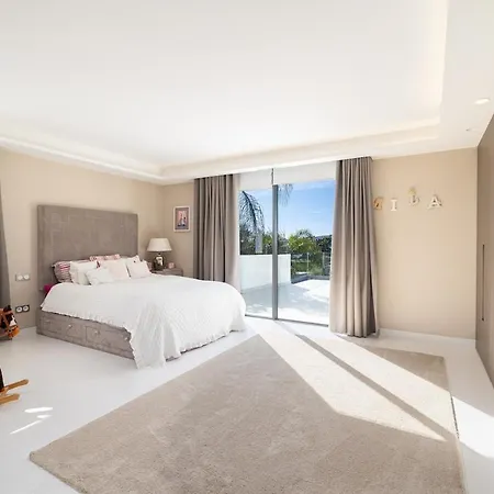 Villa Dowski - Exclusive In *