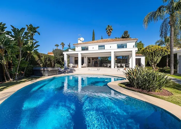 Dowski - Exclusive In Villa