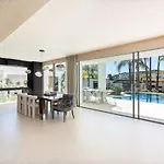Dowski - Exclusive In Villa Marbella
